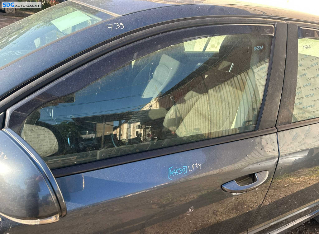 Geam Sticla de pe Usa Portiera Stanga Fata Skoda Superb 2 2008 - 2015 [K4561]