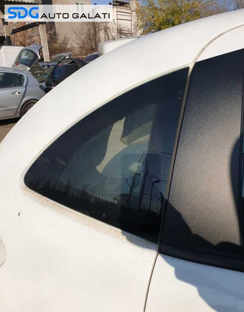 Geam Sticla Fix Aripa Caroserie Dreapta Spate Citroen C3 2009 - 2016