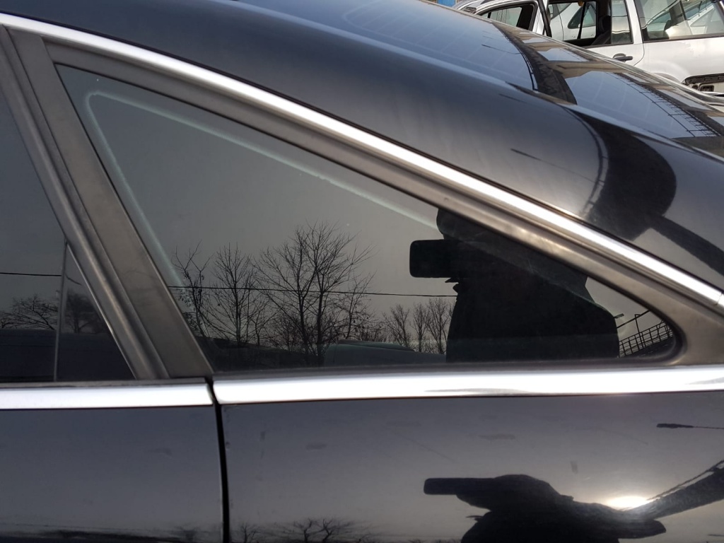 Geam / Sticla Fix Aripa Stanga Spate Audi A6 C6 4F Sedan / Berlina 2004 - 2011