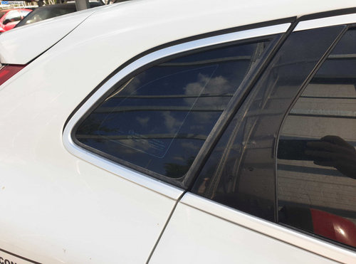 Geam Sticla Fix de pe Aripa Caroserie Dreapta Spate Volvo V40 2012 - 2019 [K7051]