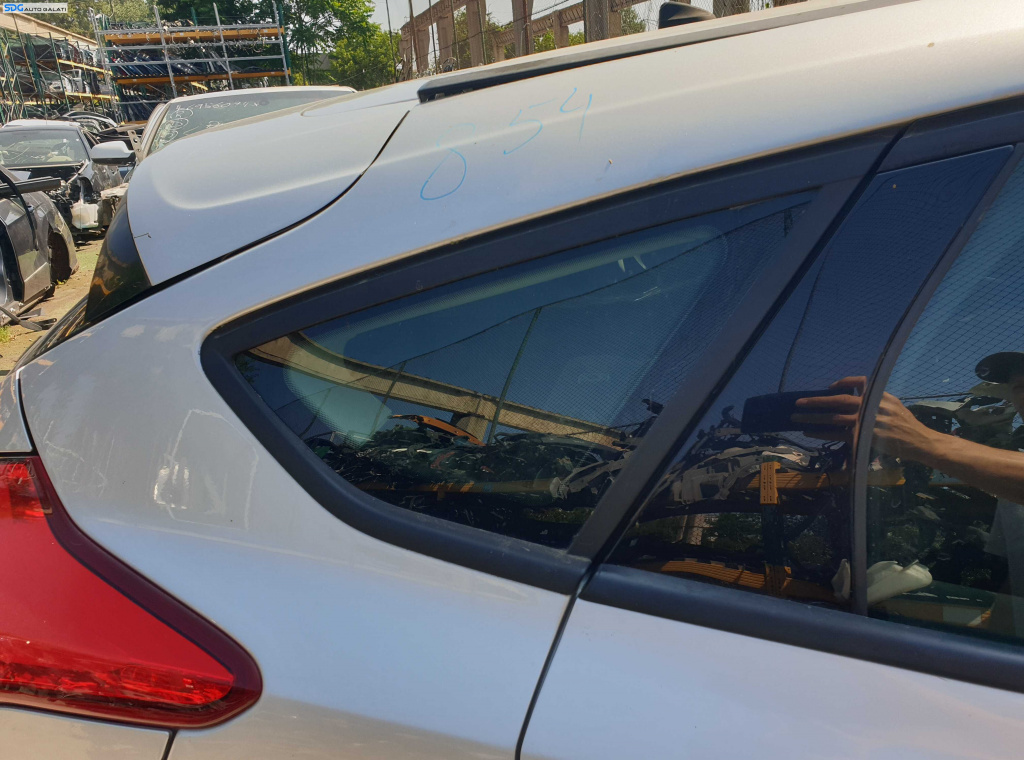 Geam Sticla Fix de pe Aripa Dreapta Spate Ford Focus 3 Hatchback 2010 - 2018 [K5955]