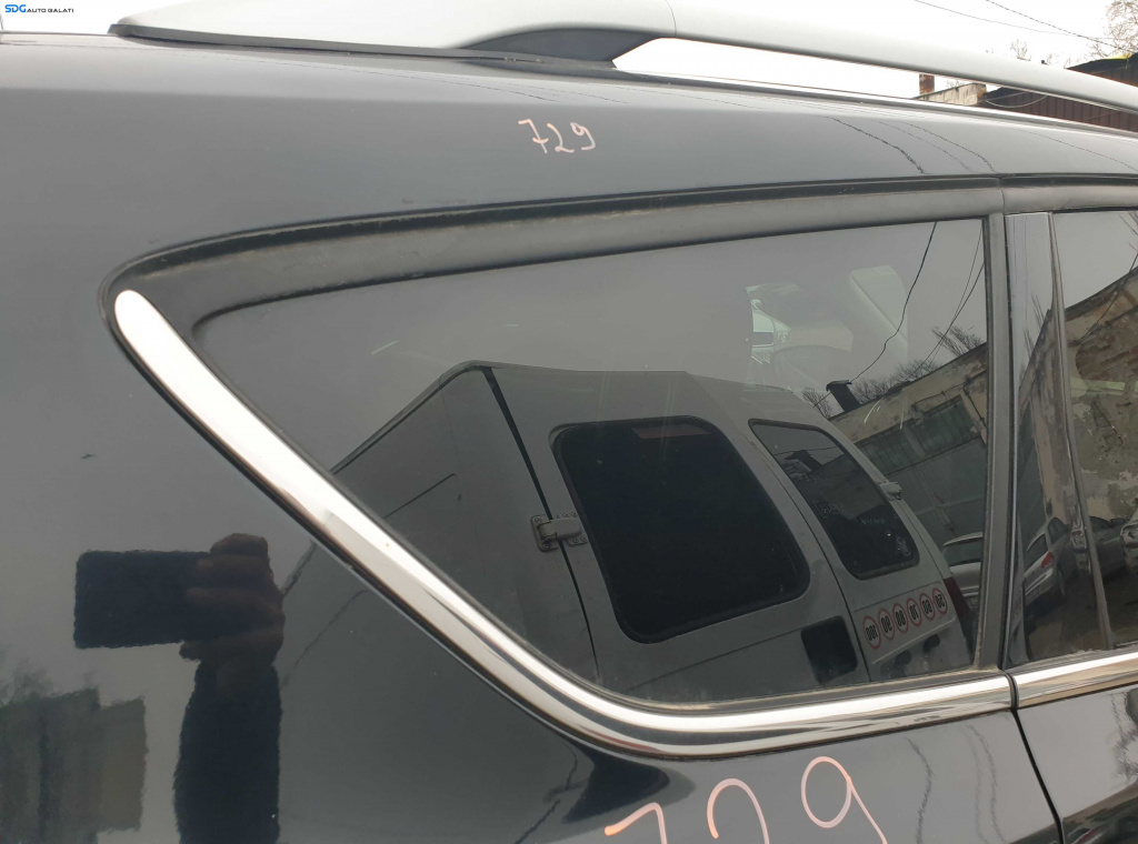 Geam Sticla Fix de pe Aripa Dreapta Spate Ford Kuga 2 2012 - 2016 [K3695]