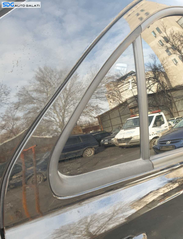 Geam Sticla Fix de pe Usa Portiera Dreapta Spate Kia Sorento 2002 - 2009 [C8164]