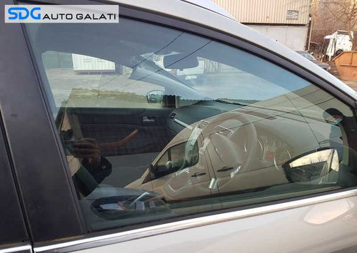 Geam Sticla Usa Portiera Dreapta Fata Ford Kuga 1 2008 - 2013