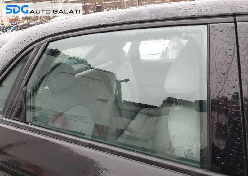 Geam Sticla Usa Portiera Dreapta Spate Audi A1 8X 4 Usi 2010 - 2018