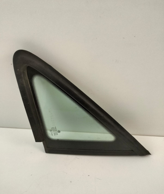 Geam triunghi fix stanga VW Touran 1T0845411 Volkswagen VW Touran [2003 - 2006]