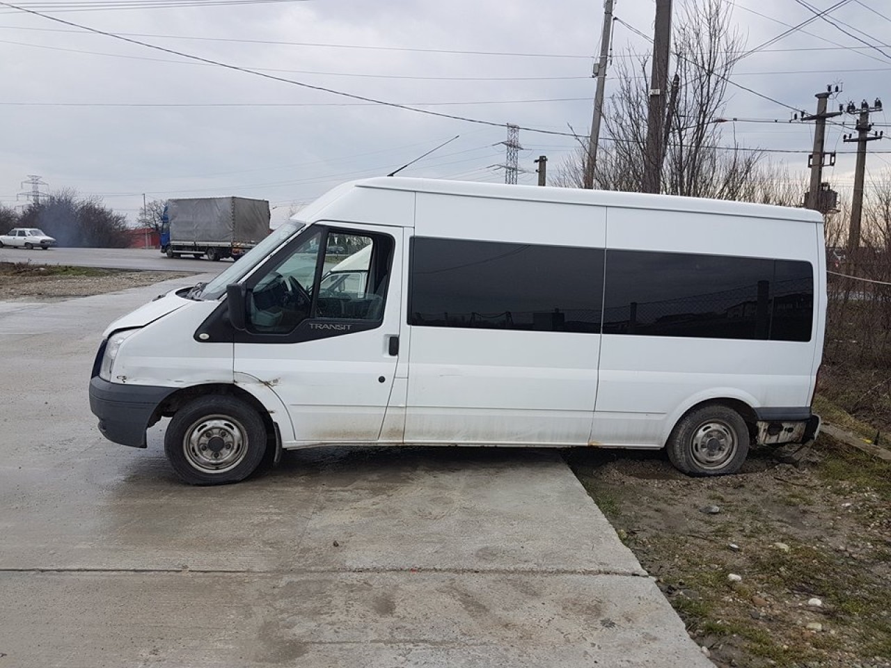 Geam triunghiular usa stanga fata ford transit 2006-2014