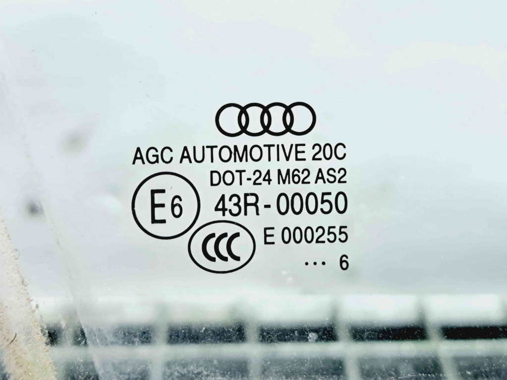 Geam usa dreapta fata Audi Q7 (4MB) [ Fabr 2015-prezent] OEM