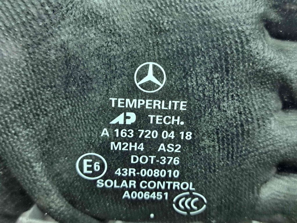 Geam usa dreapta fata Mercedes Clasa ML (W163) [Fabr 1998-2005] OEM