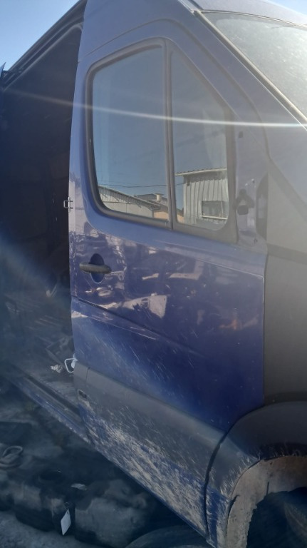 Geam usa dreapta fata Mercedes Sprinter W906 2.2 CDI Euro 5 an 2011
