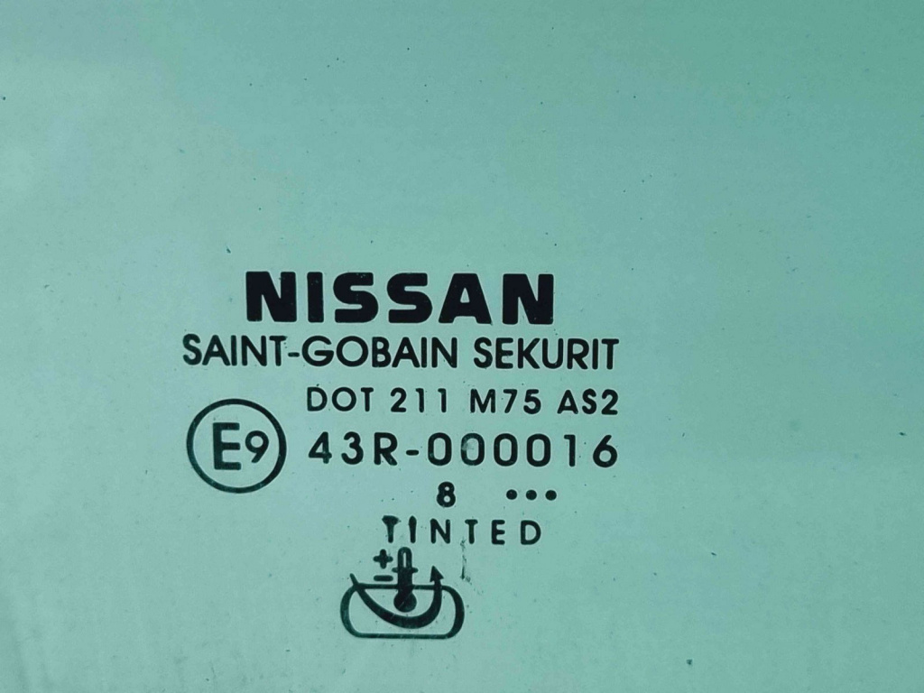 Geam usa dreapta fata Nissan Navara (D40) [Fabr 2005-2014] OEM