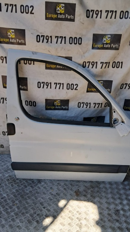 Geam usa dreapta fata Peugeot Partner 2.0 HDI cod motor RHY , transimie manuala an 2004