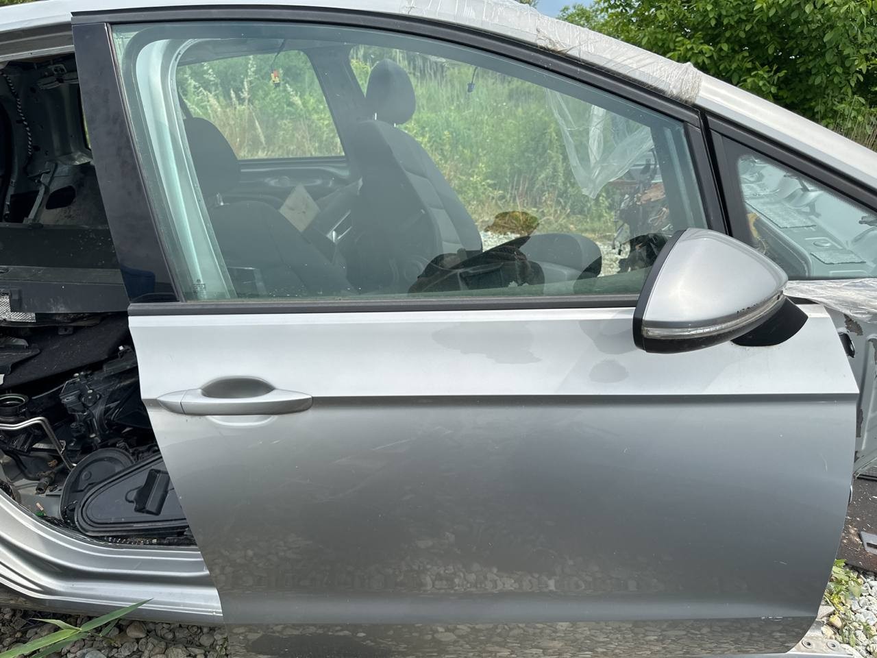 Geam Usa dreapta fata Vw Golf Sportsvan 2016 55.000KM