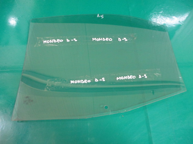 GEAM USA DREAPTA SPATE FORD MONDEO MK3 FAB. 2000 – 2007 ⭐⭐⭐⭐⭐