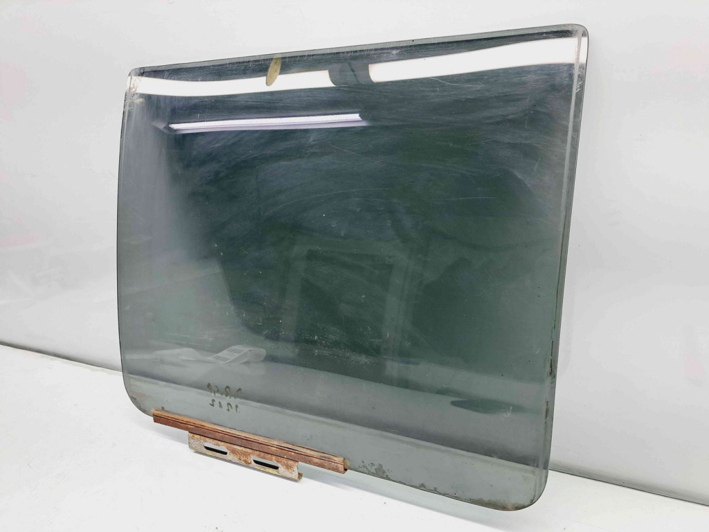 Geam usa dreapta spate MITSUBISHI L200 Facelift [Fabr 2002-2006] OEM