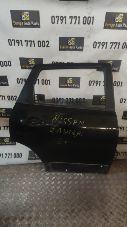 Geam usa dreapta spate Nissan Qashqai 2 plus 1.6 dci cod motor R9M cod 2012