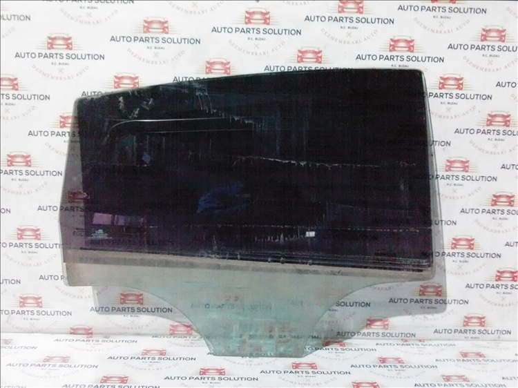 Geam usa dreapta spate SEAT LEON an fabr. 2010