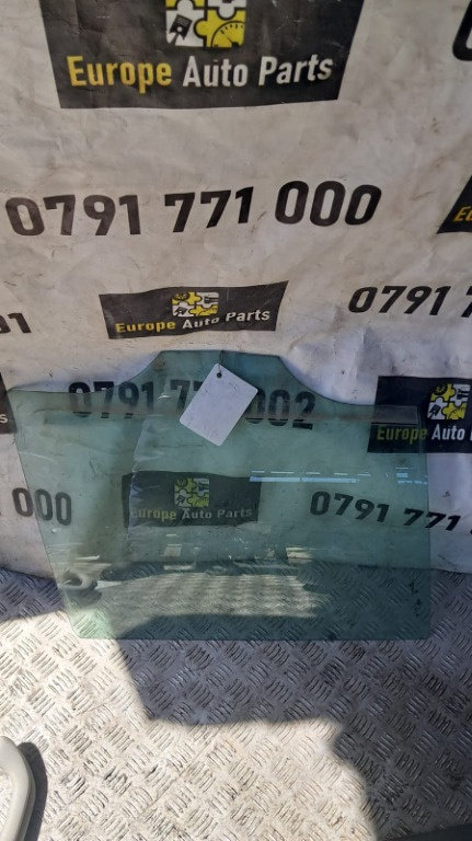 Geam usa dreapta spate Skoda Octavia 2 combi an 2006