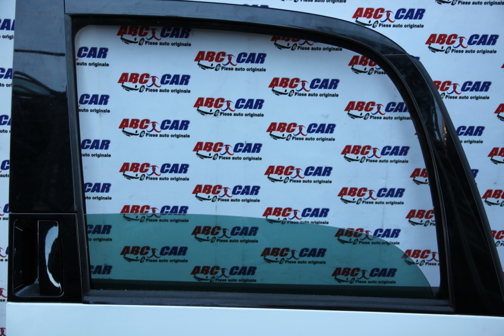 Geam usa dreapta spate Skoda Roomster model 2009
