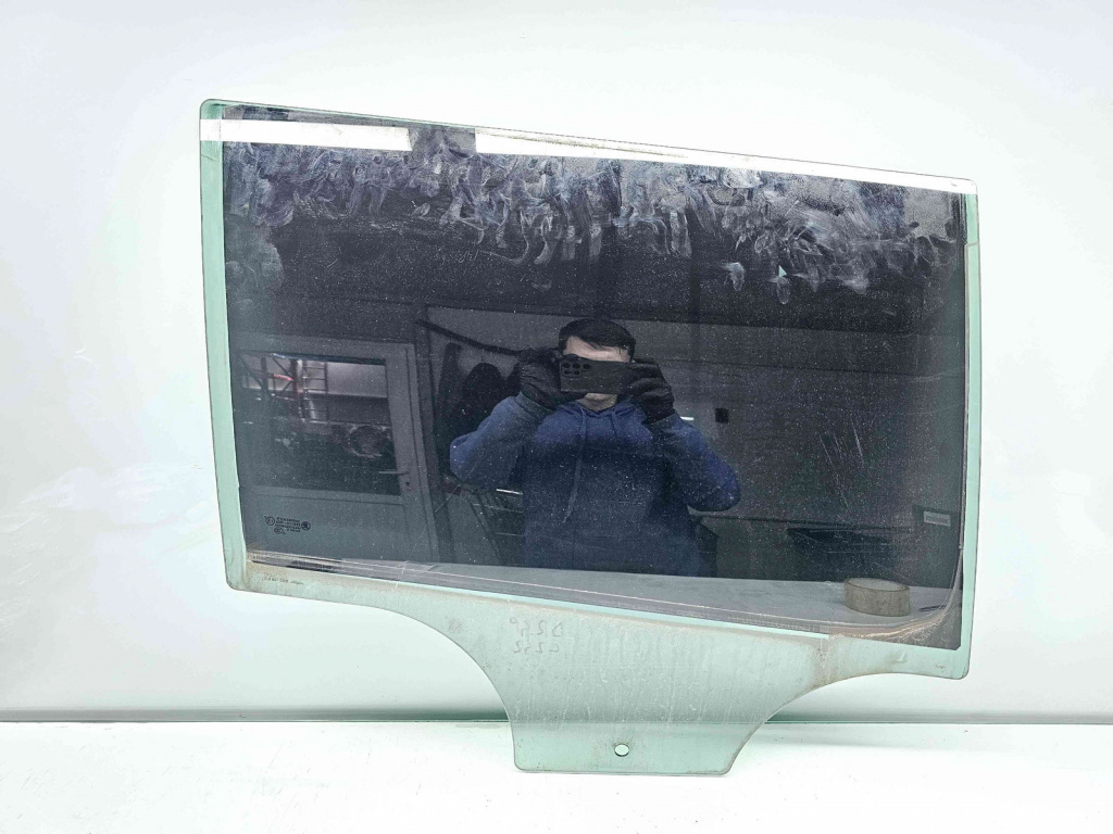 Geam usa dreapta spate Skoda Yeti (5L) [Fabr 2009-2020] OEM