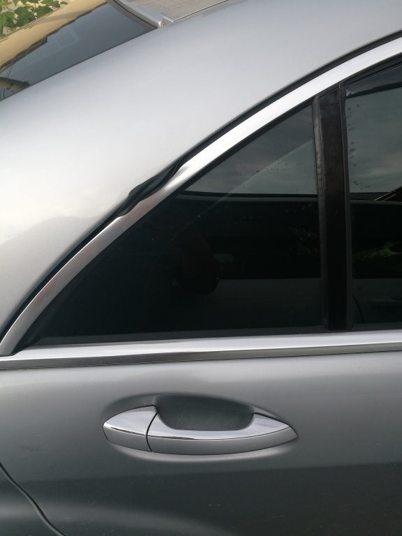 Geam usa dreapta spate trunghi Mercedes S320 cdi w221 long