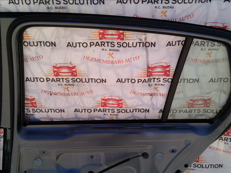 Geam usa dreapta spate VOLKSWAGEN GOLF 5