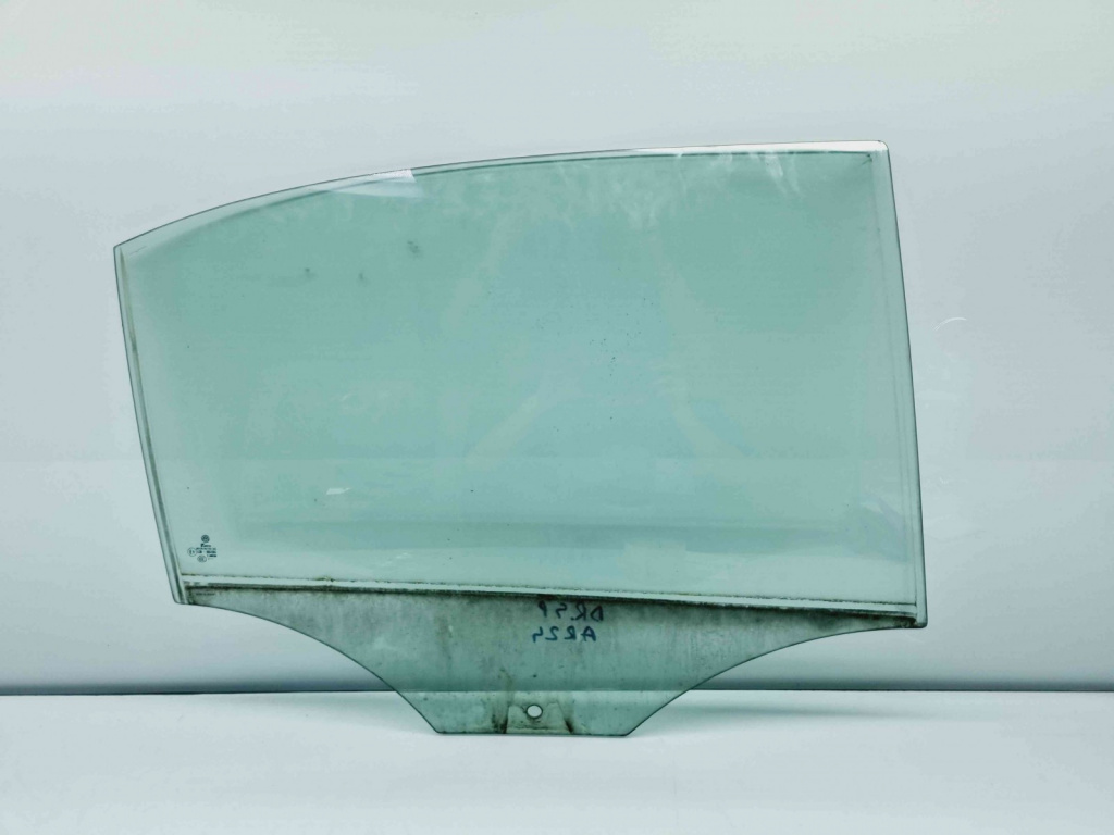 Geam usa dreapta spate Volkswagen Jetta 4 (162,163) [Fabr 2010-2016] OEM