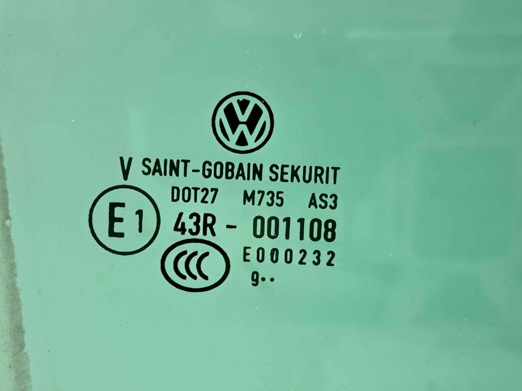 Geam usa dreapta spate Volkswagen Tiguan (5N) [Fabr 2007-2016] OEM