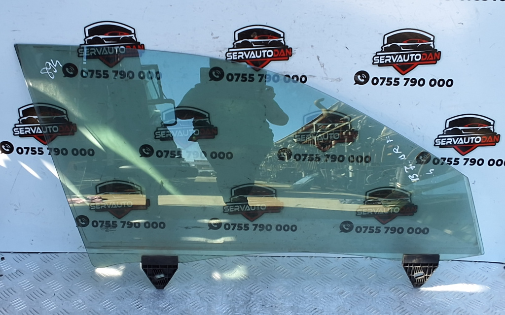 Geam usa fata dreapta Audi A4 (2004-2008) [8EC, B7] 1.9 Motorina 2007, -
