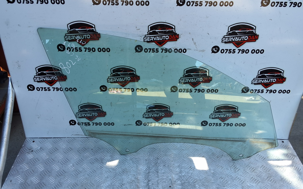 Geam usa fata dreapta Audi A6 (2010-2018) [4G2, C7] 2.0 Motorina 2013, -