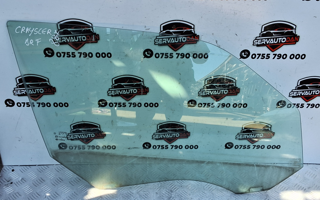 Geam usa fata dreapta Chrysler 300C (2006-2009) 3.0 Motorina 2008, -