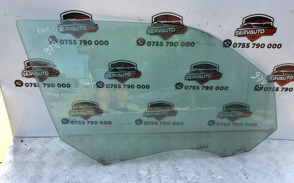 Geam usa fata dreapta Chrysler 300C (2006-2009) 3.0 Motorina 2008, -