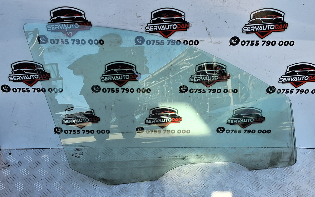 Geam usa fata dreapta Ford Focus (1998-2004) [DAW, DBW] 1.6 Motorina 2003, -