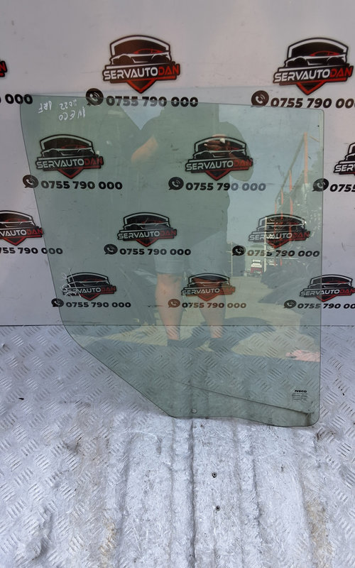 Geam usa fata dreapta Iveco Daily 6 2.3 Motorina 2022, -