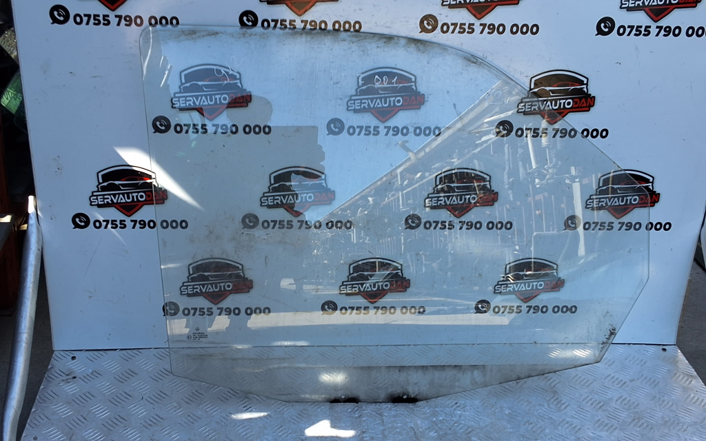 Geam usa fata dreapta Mercedes-Benz Vito (1996-2003) [W638] 2.2 Motorina 2001, -