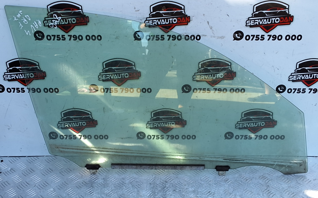 Geam usa fata dreapta Toyota RAV 4 (2005-2010) 2.2 Motorina 2007, -
