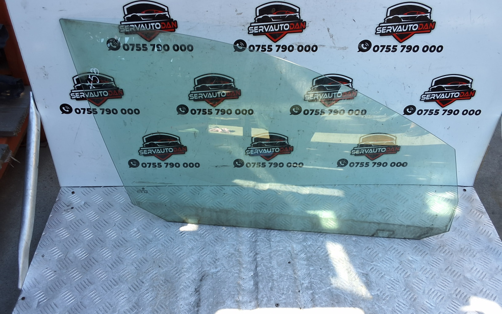 Geam usa fata dreapta Volkswagen Golf 5 (2004-2009) 1.9 Motorina 2007, -