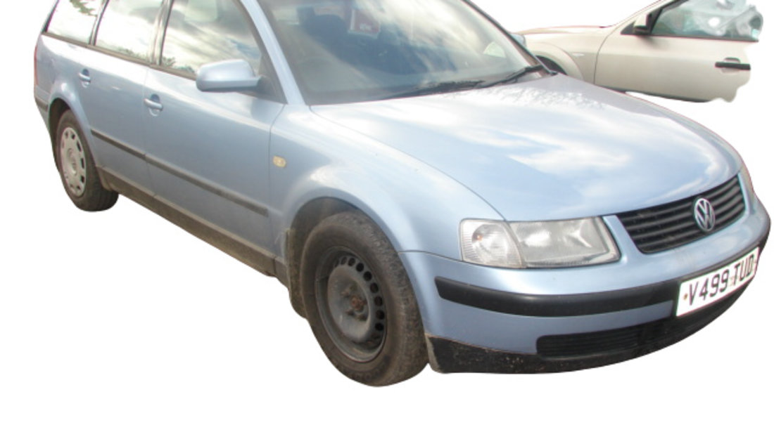 Geam usa fata dreapta Volkswagen VW Passat B5 [1996 - 2000] wagon 1.8 MT (125 hp) (3B5)