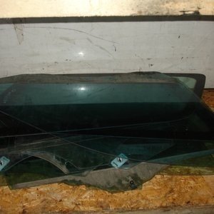 Geam usa fata mercedes a class w168 an 1997-2003
