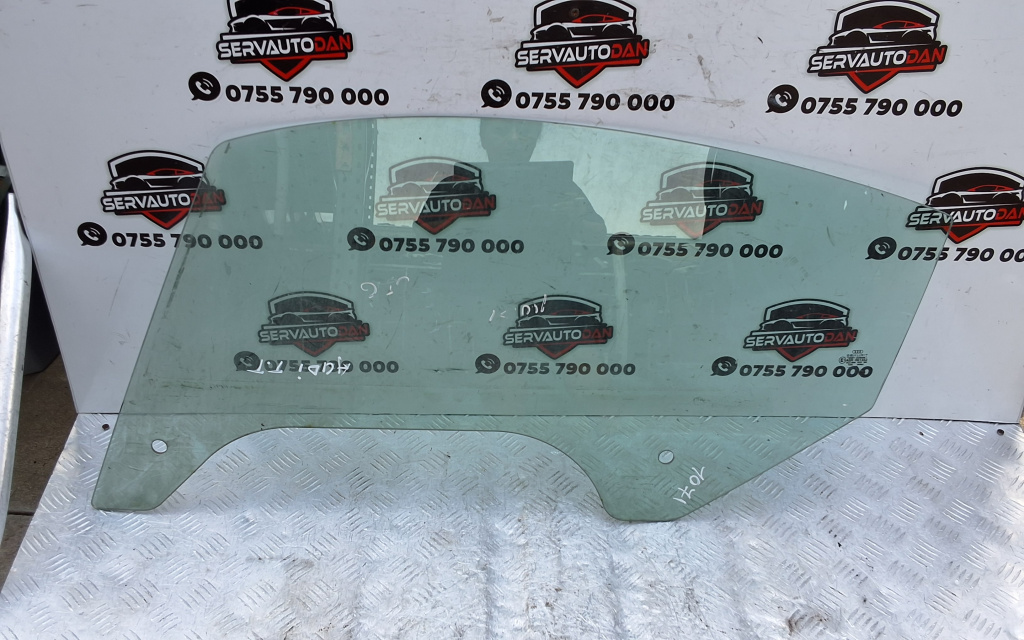 Geam usa fata stanga Audi TT (2006-2014) [8J3] 1.8 Benzina 2008, -