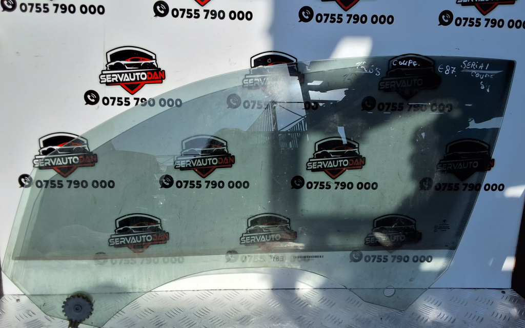 Geam usa fata stanga BMW Seria 1 (2004-2011) [E81, E87] 2.0 Motorina 2009, COUPE