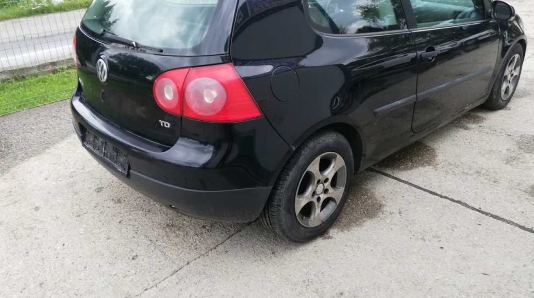 GEAM USA FIX DREAPTA SPATE VW GOLF 5 FAB. 2003 - 2009 ⭐⭐⭐⭐⭐