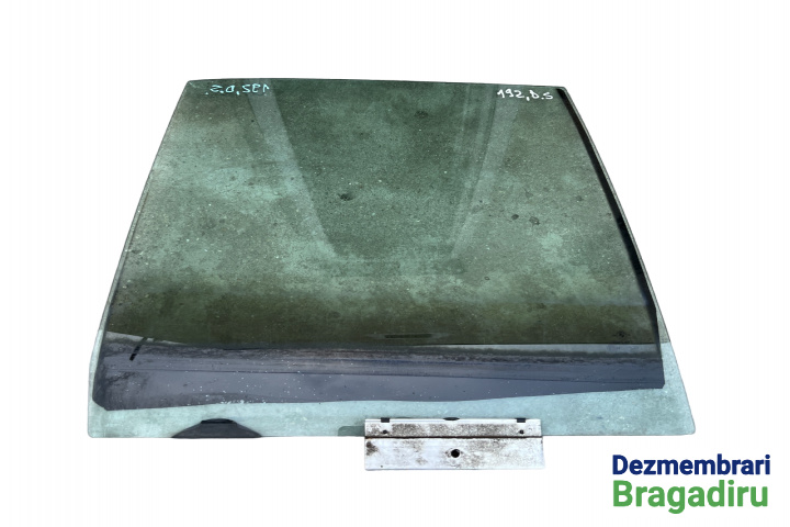 Geam usa spate dreapta BMW Seria 5 E34 [1988 - 1996] Sedan 520i MT (150 hp) 2.0i