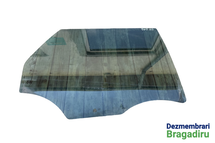 Geam usa spate dreapta Opel Astra J [facelift] [2012 - 2018] Sports Tourer wagon 5-usi 2.0 CDTI MT (165 hp) Cod motor: A20DTH