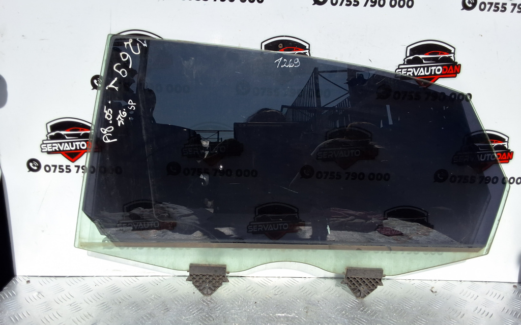 Geam usa spate stanga Audi A8 (2002-2009) [4E] D3 3.0 Motorina 2005, GEAM DUBLU
