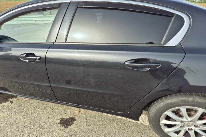 Geam usa spate stanga Peugeot 508 [2010 - 2014] Sedan 1.6 HDi AMT (112 hp)