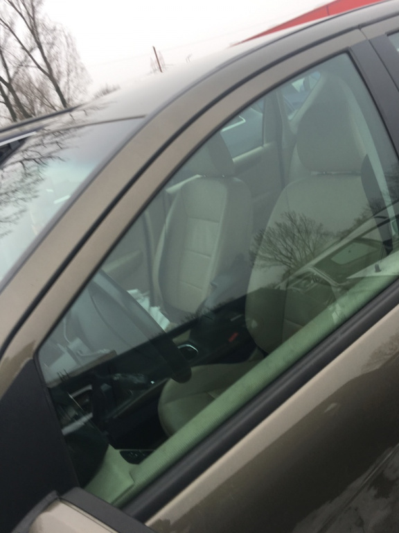 Geam usa stanga fata Mercedes-Benz A-Class W169 [facelift] [2008 - 2012] Hatchback 5-usi A 180 Autotronic (116 hp) 169/X23GK2/ A180 1.7 - 266.940
