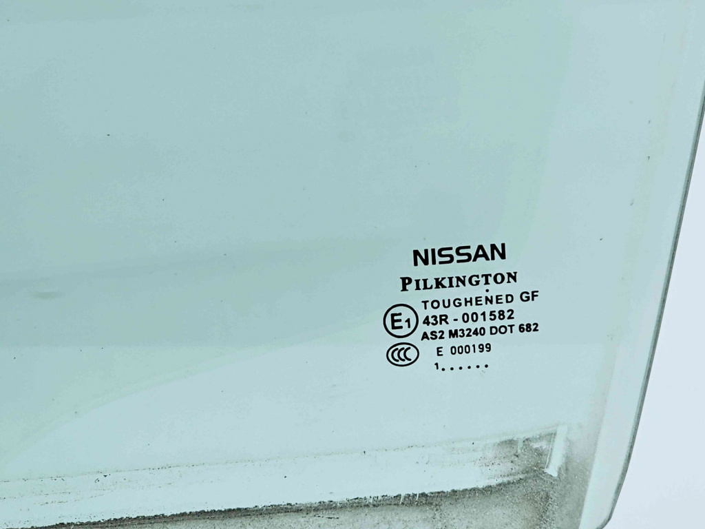 Geam usa stanga fata Nissan Qashqai [Fabr 2007-2014] OEM