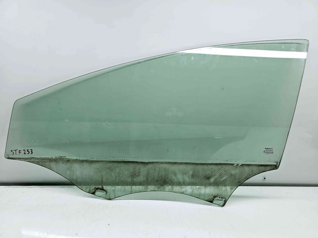 Geam usa stanga fata Seat Leon (1P1) [Fabr 2005-2011] OEM