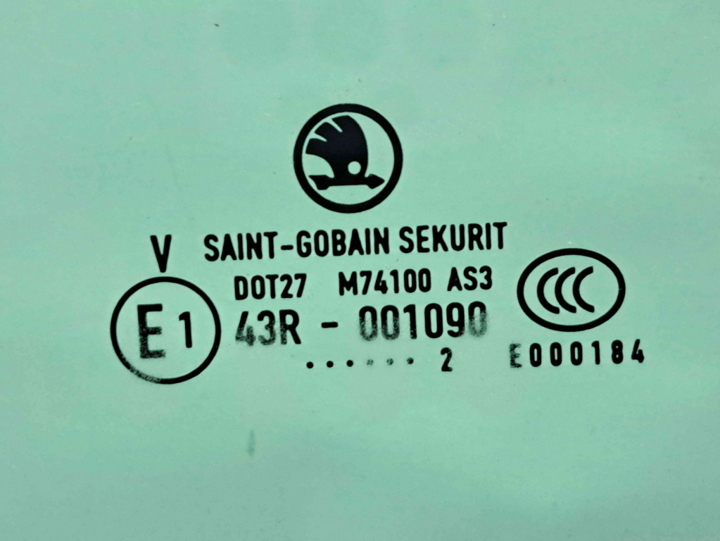 Geam usa stanga spate Skoda Superb II (3T4) [Fabr 2008-2015] OEM